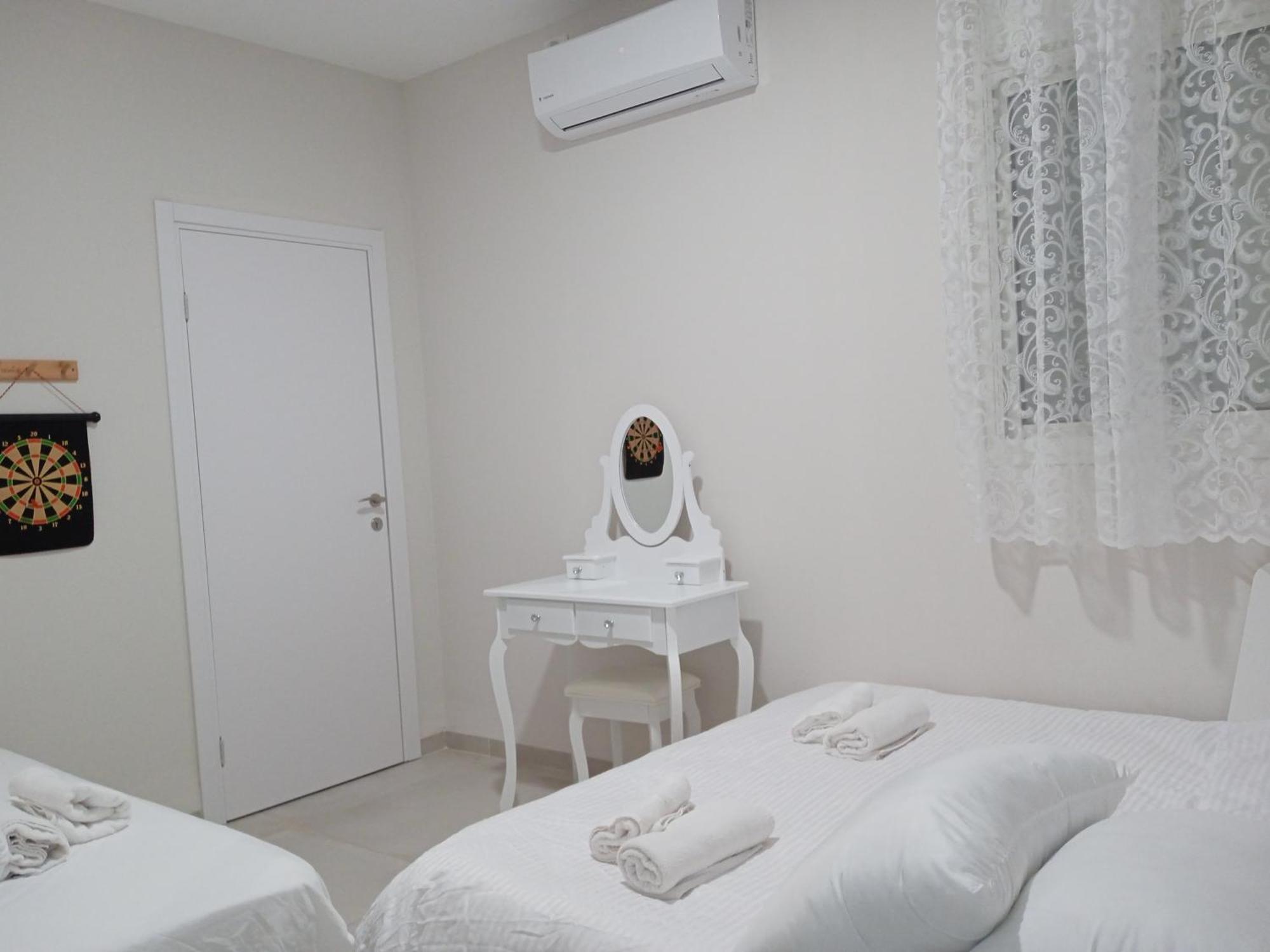 וילת הנחלה למשפחות Nahala Villa Shadmot Devora Экстерьер фото
